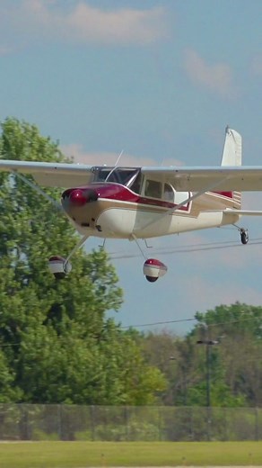 Cessna 180 Landing Incident at EAA AirVenture 2022 | Oshkosh Airshow