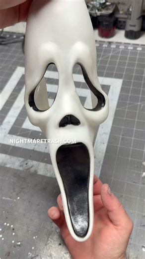 Easy: How to reshape a distorted Scream / Ghostface Mask like magic #ghostfacemask #horrorcosplay