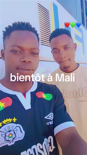 Vidéos de Daouda choco manager officiel (@daoudachocomanageroffici) avec son original - Daouda choco manager officiel