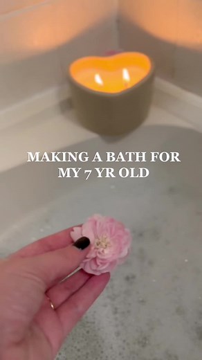 Creating a Magical Spa Bath for My Daughter - Mother Daughter Bonding Time