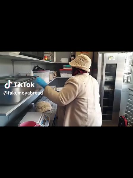 bread and confectionery lessons available. call/whatsapp 069 416 4871