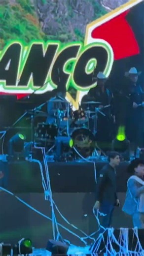 Concierto de los alegres del barranco /🎶 #viral