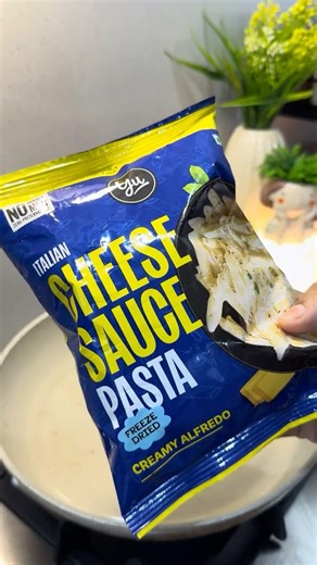 😋 Yu Cheese Sauce Pasta 🍝😱 #asmr #food #pasta #cooking #cheese #shortsfeed #shorts #ytshorts