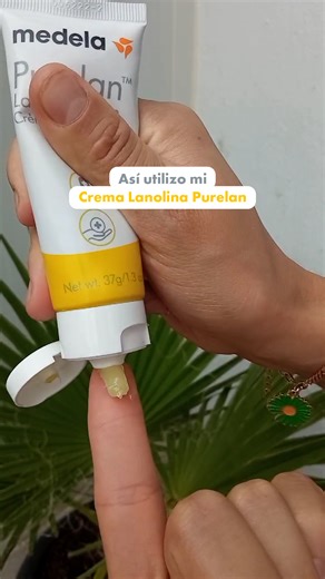 Medela México on Instagram: "Crema Lanolina aporta humectación y sensación de alivio para el dolor de pezones que ayuda a restablecer el balance de la piel al reforzar las propiedades de la barrera natural de la piel.😌 Link en Bio 🔗 #extractordeleche #medelamx #lactancia #lechematerna #maternidad #accesoriosmedela"