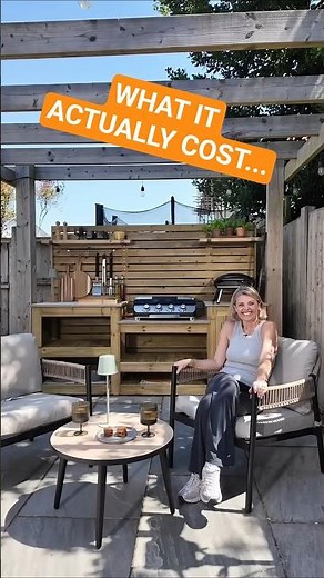 I built this bespoke outdoor kitchen... Here's what it cost 💰👀