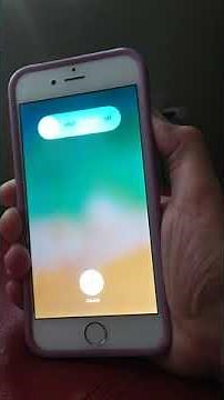 iOS 11.4.1 Lock Screen Glitch