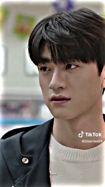 Bromance Chinese Series: A Beautiful Love Story | Lin Yi and Zhao Ye Kiss Scene