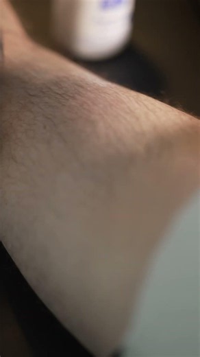 How to FIX hamstring pain... #shorts