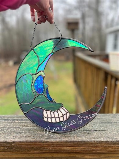 Moon Skull Stained Glass Pattern - Etsy Canada