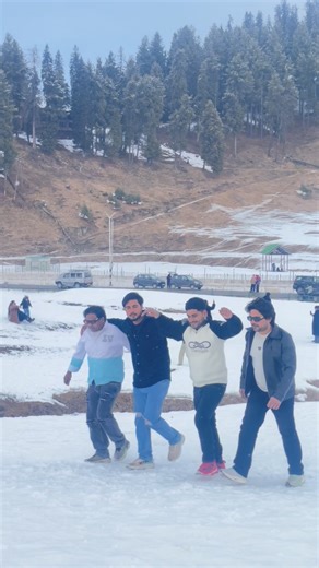 Montu Alvi on Instagram: "Kashmir#instagood"