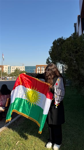 ‎لانیا‎ on Instagram: "Ema natawae kurden ❤️☀️💚 #kurd #freekurdistan #rojava #kurdistan#nofriendsbuthemountains"