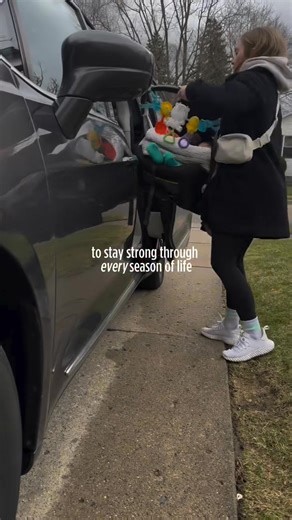 5K views · 61 reactions | Why train functional? To show up strong through every season of life. From pregnancy to postpartum to parenthood (and beyond) we’re here to help you move with confidence—every step of the way. 勇 | F45 Training | Facebook