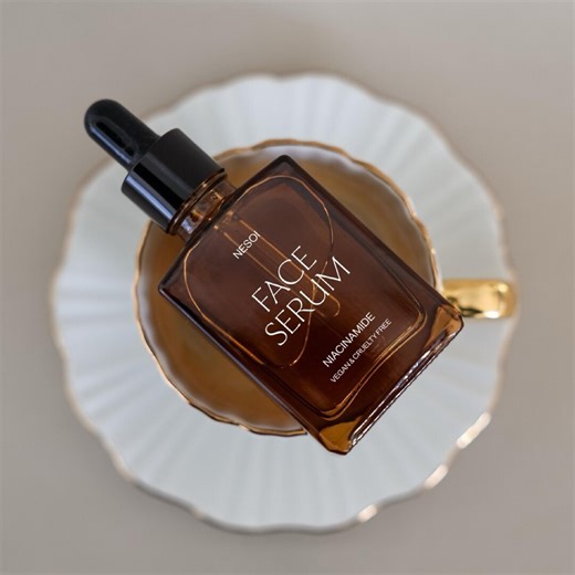 Cosmetic Dropper Bottle Mockup PSD: Skincare Branding - Etsy