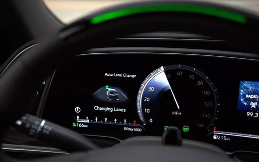 GM Super Cruise vs Tesla Autopilot - AutoPilot Review