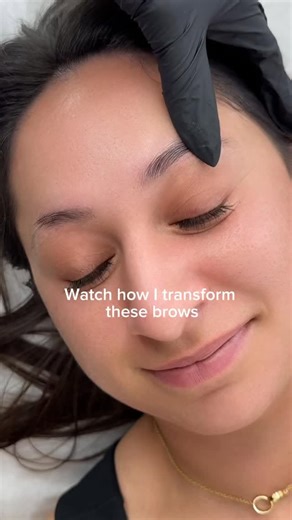 Her brows are uneven so I had to take down one side of her brows and to not leave too big of a bald spot, we decided to go thinner to balance out both sides. They came out great and we’re both happy with the results ☺️ | Brows By Linnie