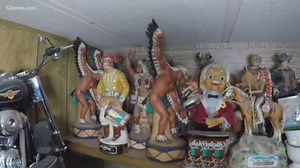 Thousands of items from Elvis impersonator's estate up for auction