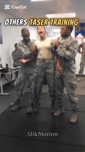 NORMAL TASER TRAINING Vs TASER TRAINING FINAL BOSS☠️