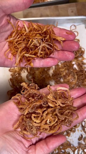 How to Make Crispy Shallots: Easy Garnishing Ideas