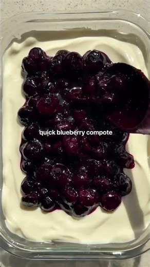 Blueberry Cheesecake Overnight Weetabix 🫐🍰 Creamy Vegan Breakfast! #BlueberryCheesecakeWeetabix