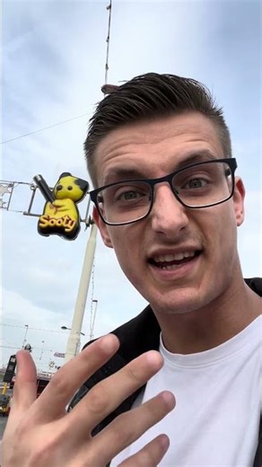 Sooty the Puppet...#TheOneLinerWizard #ComedyMagician #Jokes #Funny #ComedyMagicIllusion