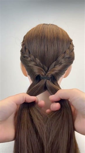 Top 5 Half-Up Styles for Chinese New Year: Your Best Look