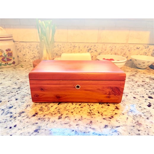Mid Century Lane Cedar Keepsake Box, Mini Hope Chest, Original Key - Etsy