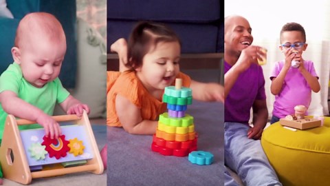 Fisher-Price Wood Toddler Toy Pound & Tap Bench Xylophone, 6-Piece Wooden Musical Activity for Preschool Kids Ages 18+ Months