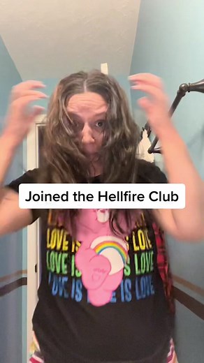Eddie Munson Hair Tutorial: DIY Wolf Cut Inspired by Stranger Things Metal Guy