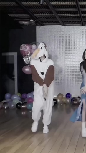 Lisa Frozen Dance Practice Fancam Olaf