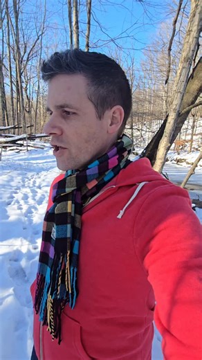 Kyle Cox on Instagram: "People who take notes free up 34% more working memory for complex thinking #notes #memory #productivity #neuroscience #brain"