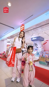 Ipoh, your new favorite destination is officially here! 🔥 MINISO Malaysia's FIRST Flagship Store in Ipoh, Perak at Ipoh Parade Shopping Mall is open and ready to welcome you! Explore 7,400 sq ft of pure magic ✨ Our brand-new flagship store is packed with fan-favourite collections like 💙 𝘿𝙞𝙨𝙣𝙚𝙮’𝙨 𝙎𝙩𝙞𝙩𝙘𝙝 🪄 𝙃𝙖𝙧𝙧𝙮 𝙋𝙤𝙩𝙩𝙚𝙧 🎀 𝘽𝙖𝙧𝙗𝙞𝙚 💚 𝙋𝙤𝙬𝙚𝙧𝙥𝙪𝙛𝙛 𝙂𝙞𝙧𝙡𝙨 💧 𝙎𝙖𝙣𝙧𝙞𝙤’𝙨 𝙃𝙖𝙣𝙜𝙮𝙤𝙙𝙤𝙣 🎁 𝙑𝙞𝙣𝙮𝙡 𝙋𝙡𝙪𝙨𝙝 𝘽𝙡𝙞𝙣𝙙 𝘽𝙤𝙭𝙚𝙨 ...and so much more!