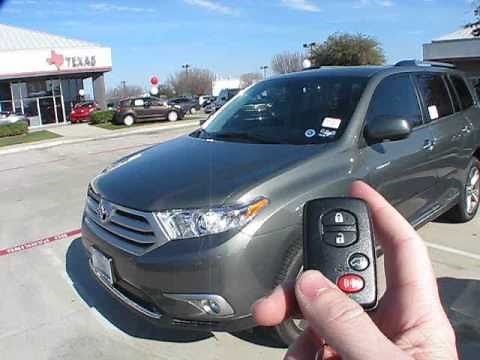 2011 Toyota Highlander Limited Start Up, Exterior/ Interior Tour