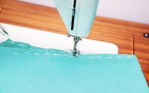 What is a Basting Stitch? Why and How to Sew One - Makers Nook