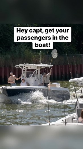 197K views · 1.5K reactions | Not a place to be messing around on a boat. #boats #crazy #wtf #pointpleasantcanal #newjersey #thequalifiedcaptain #boating | Shore Boats | Facebook