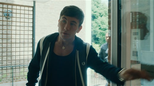 The internet has Barry Keoghan fever, so now’s the time to watch him take on the Summerhouse gang in Top Boy. 📺 Top Boy | Netflix