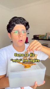Mão = Hand Aperto de mão = Handshake Bolsa de mão = Handbag Manual = Handbook Escrita à mão = Handwriting Trabalho manual = Handmade Ajuda = A hand Desempregado = Handless Comece do zero sem se sentir perdido(a). Método E.P.U (Estrutura, Prática Ativa e Uso Real): inglês organizado, prática comigo e uso no dia a dia até falar naturalmente — em até 6 meses, 100% online, com suporte direto no WhatsApp. 👉 Clique no link da bio e me chame no WhatsApp. #aprenderingles #dicasdeingles #ingles | Joao S