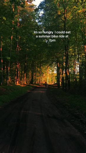 Summer Bike Rides with Friends: A Casual Adventure