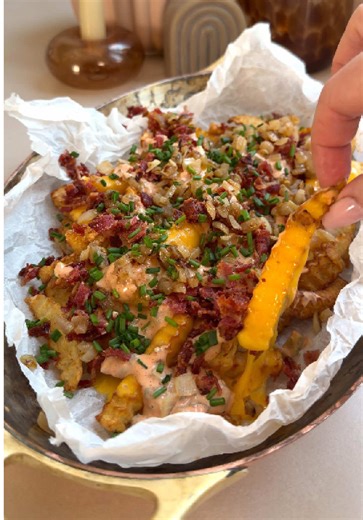 Recette de Frites Chargées Gourmandes à Partager