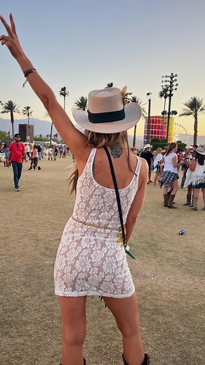 Audrina Patridge on Instagram: "Giddy up! 🐎 🌾🍻 #stagecoach #stagecoachweekend #malibu #jameson @chasing__unicorns #shescountry"