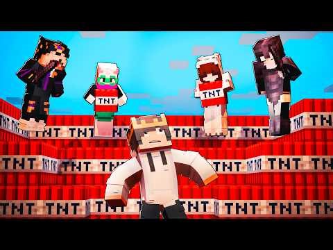 This is how I beat Minecraft vs. 5 players in Creative mode