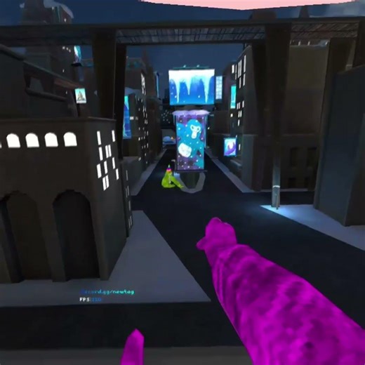 huh@CHROMA.46 @oncejam @V3L0C1TYYY @m19thecoolioshmoolio @Midnight.on72 #vr