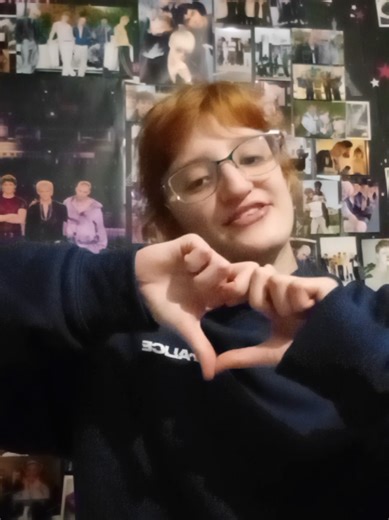 I wanted to send you this little message, I hope you like it, I love you all 🫶🏻🫶🏻 ((I apologize for my English accent) @dearmeg x @dearKENDAL♠️ @♠️DA•FP♠️ @DEAR.KACE. @Summer ♠️❤️‍🩹 @dearrmaryy ⋆˚꩜｡ @Dear_Jade @michie🐧 @DAstan