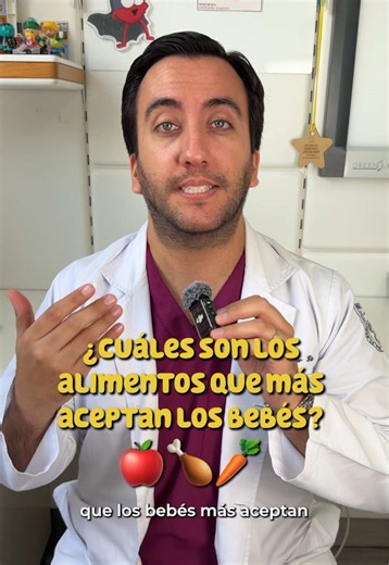 Hola 👋🏼 Soy Charlie 👨🏽‍⚕️. Muchos bebés aceptan más fácil alimentos suaves y ligeramente dulces 🍌🍐 porque les recuerdan el sabor de la leche. Por eso frutas como plátano, pera o papaya y verduras como zanahoria o camote suelen gustarles más al inicio 👶🏼. 🚨 Pero ojo: que algo no le guste hoy no significa que nunca lo aceptará. A veces necesitan probar un alimento muchas veces para acostumbrarse 🤍 #AlimentaciónComplementaria #BLW #NutriciónInfantil #Bebés #CharlieMiDoctor