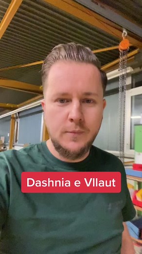Kush e Donë Vllaun??? #dashnia #vllau #shqip #albaner #swiss #evropa #kosova @maloku2013 #kosovo #evropa #gurbeti #presheva #zvicra #amerika #albanian