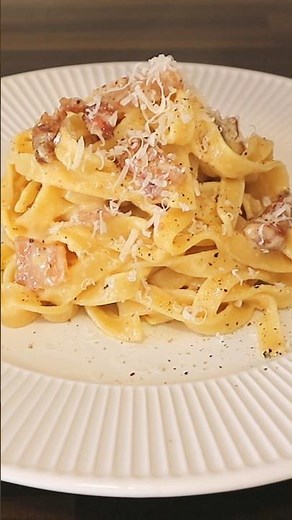 🇮🇹 Pasta carbonara as made in Italy - You'll be amazed by the results!