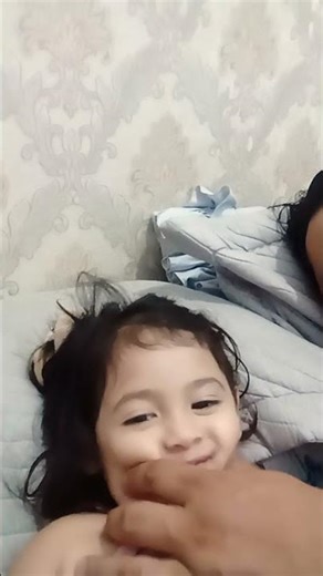 baby's cheeks make a sound #cutebaby #tranding #shortsvideo