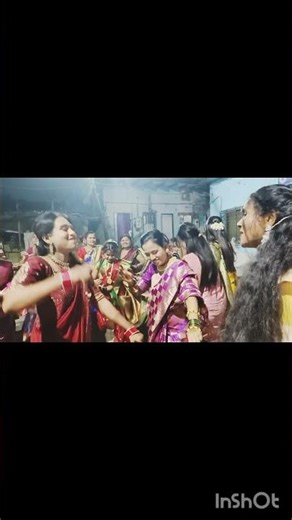 साधेपणा, सौंदर्य आणि आपल्या परंपरांचा हा अनोखा संगम तुम्हाला कसा वाटला? कमेंट्समध्ये नक्की सांगा!