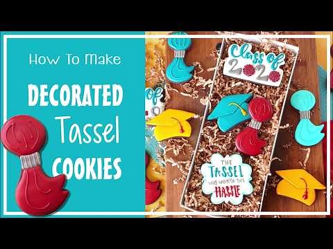 How to Make Decorated Grad Tassel Sugar Cookies