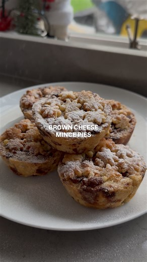 Crystelle Pereira on Instagram: "Brown cheese ‘mince’ pies Ingredients (makes 6-8) Brown cheese pastry * 150g plain flour * 2 teaspoons golden caster sugar * Pinch of salt * 130g unsalted butter, chilled and cubed * 60ml ice water * 60g grated julebrunost, cold Date, apple & brown cheese filling * 60g dates, pitted and finely diced * 2 Grammy smith apples, diced * 25g browned butter * 60g roasted pecans, roughly chopped * 25g dark muscovado sugar * 2 tsp ground cinnamon * 1.5 tsp ground cardamom