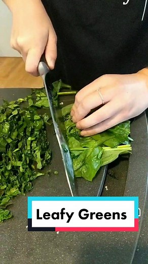 Easy Ways to Chop Spinach and Leafy Greens for Cooking